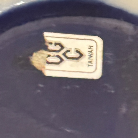 Vintage Cobalt Blue Hand Painted Ceramic Ginger Jars Made in Taiwan Set 2 - Picture 9 of 9